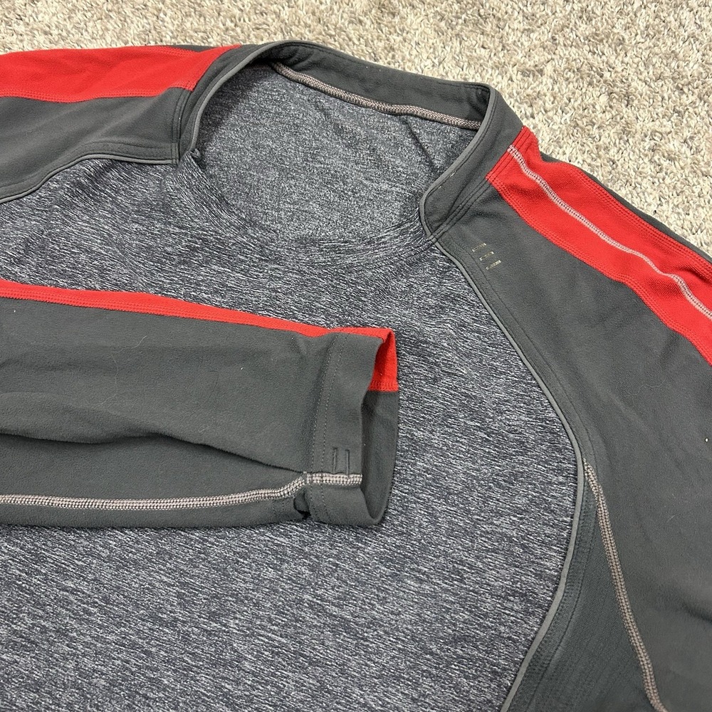 Lululemon Long Sleeve Shirt Mens XL Thumb Holes Gray Vented Performance Stretch